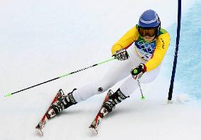Germany's Rebensburg wins women's alpine skiing giant slalom