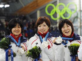 Japan wins women's speed skating team pursuit silver medal