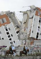 Quake-hit Chile sees recovery signs