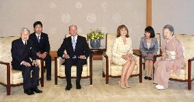 Emperor meets with Romanian President Basescu