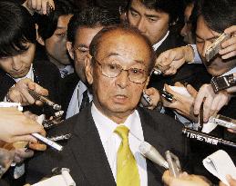 Okinawa leader tells gov't 'no' to Futemma onshore relocation plan