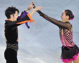 Takahashi, Asada perform at worlds exhibition gala