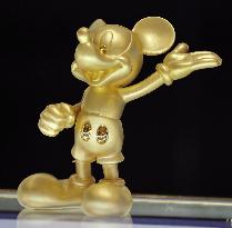 21 mil. yen golden Mickey Mouse on sale
