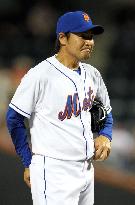 N.Y. Mets pitcher Takahashi suffers loss in MLB debut