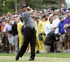 Tiger Woods comes in 7th at Masters after round one