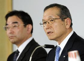 Fujitsu says ex-president's resignation was legal, not coerced