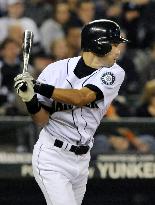 Ichiro gets 2 hits as Mariners rout Tigers