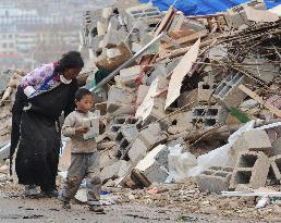 Post-quake life in China's Qinghai Province