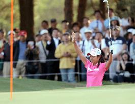 Miyazato finishes 50th after 1st round at Salonpas Cup