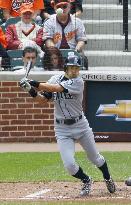 Ichiro 3-for-4 against Orioles