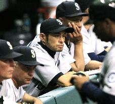 Mariners' Ichiro hitless against Rays