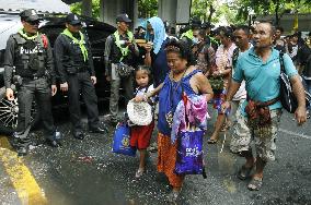 Thailand begins to assess damage after troops smash protests
