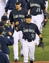 Mariners' Ichiro 1-for-5 against Padres