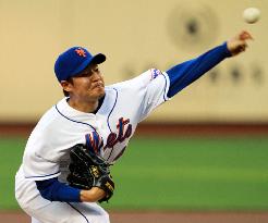 N.Y. Mets' Takahashi earns 4th win against Philadelphia Phillies