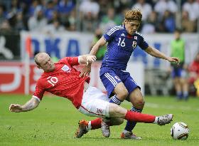 Japan, England in World Cup warm-up match