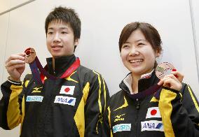 Fukuhara, Mizutani return from table tennis championships
