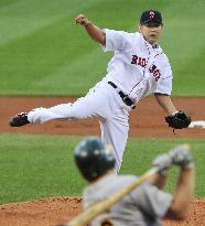 Red Sox's Matsuzaka logs 4th victory