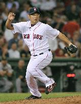 Red Sox's Matsuzaka logs 4th victory