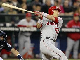 Matsui powers Angels past Mariners