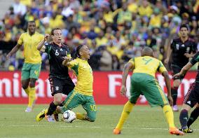 S. Africa, Mexico match ends in 1-1 draw
