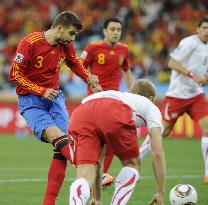 Spain take on Switzerland in World Cup Group H