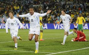Uruguay beat S. Africa 3-0