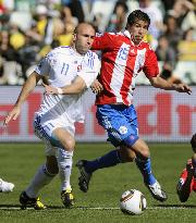 Paraguay beat Slovakia in World Cup Group F