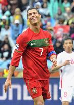 Portugal thrash N. Korea 7-0 at World Cup