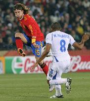 Spain beat Honduras 2-0 at World Cup