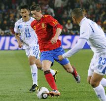 Spain beat Honduras 2-0 at World Cup