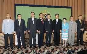 Party leaders hold public debate before upper house election