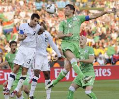 U.S. beat Algeria 1-0 to advance to World Cup 2nd round
