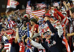 U.S. beat Algeria 1-0 to advance to World Cup 2nd round