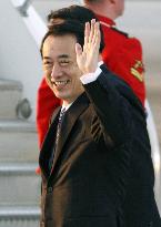 Kan arrives in Canada for G-8, G-20 summits