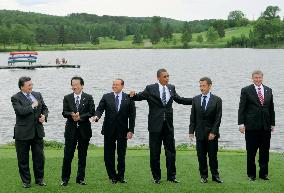 G-8 leaders in G-8 summit