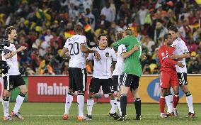 Germany send sorry England packing in 4-1 win