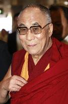 Dalai Lama leaves Japan after 11-day visit