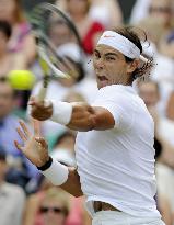 Nadal advances to Wimbledon final