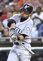 Ichiro 1-for-4 against Tigers
