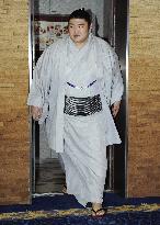 Sumo wrestler Kotomitsuki fired over gambling