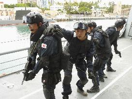 Japanese defense force holds antipiracy inspection drill in Hawaii