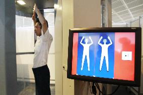 Full-body imaging trial begins at Narita airport