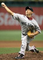 Red Sox Matsuzaka gives up 8 hits, 5 runs against Rays