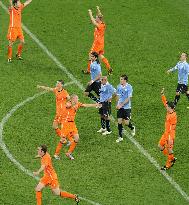 Netherlands beat Uruguay 3-2 to reach World Cup final