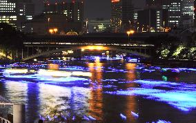 ''Milky Way'' appears on river in Osaka