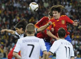 Spain beat Germany to reach World Cup final