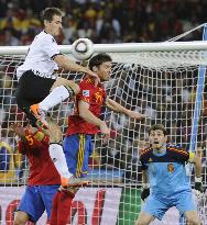 Spain beat Germany to reach World Cup final