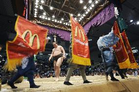 McDonald's keeps sponsoring sumo