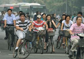 China's GDP grows 11.1% in 1st half of 2010