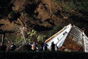 Heavy rain causes havoc in Japan